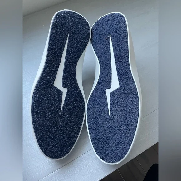 WOLF AND SHEPHERD CRUISE MULE - Picture 8 of 11